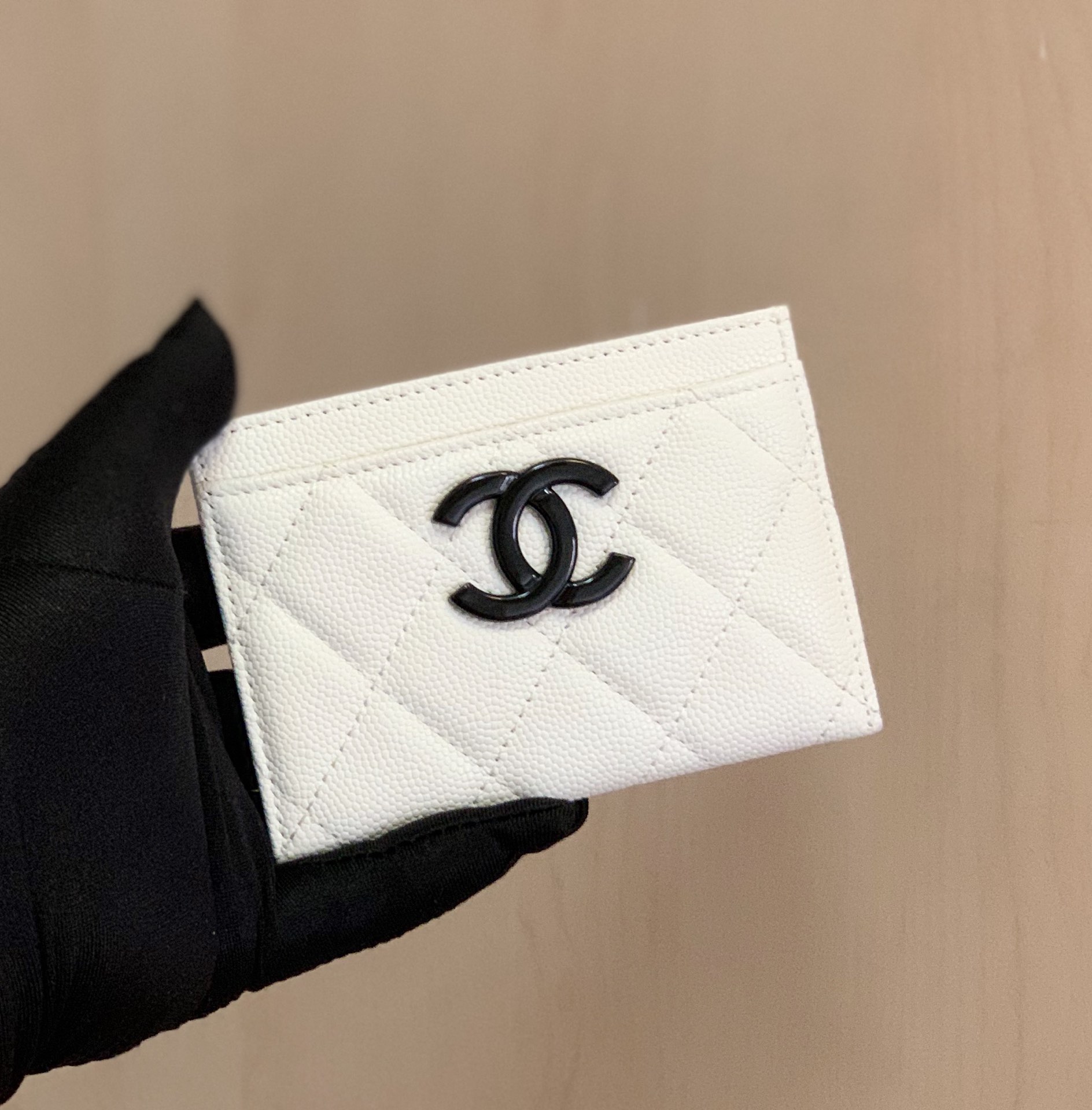 芸能人愛用Chanel シャネル 実物の写真 N品スーパーコピー財布代引き対応国内発送後払い安全必ず届く優良サイト